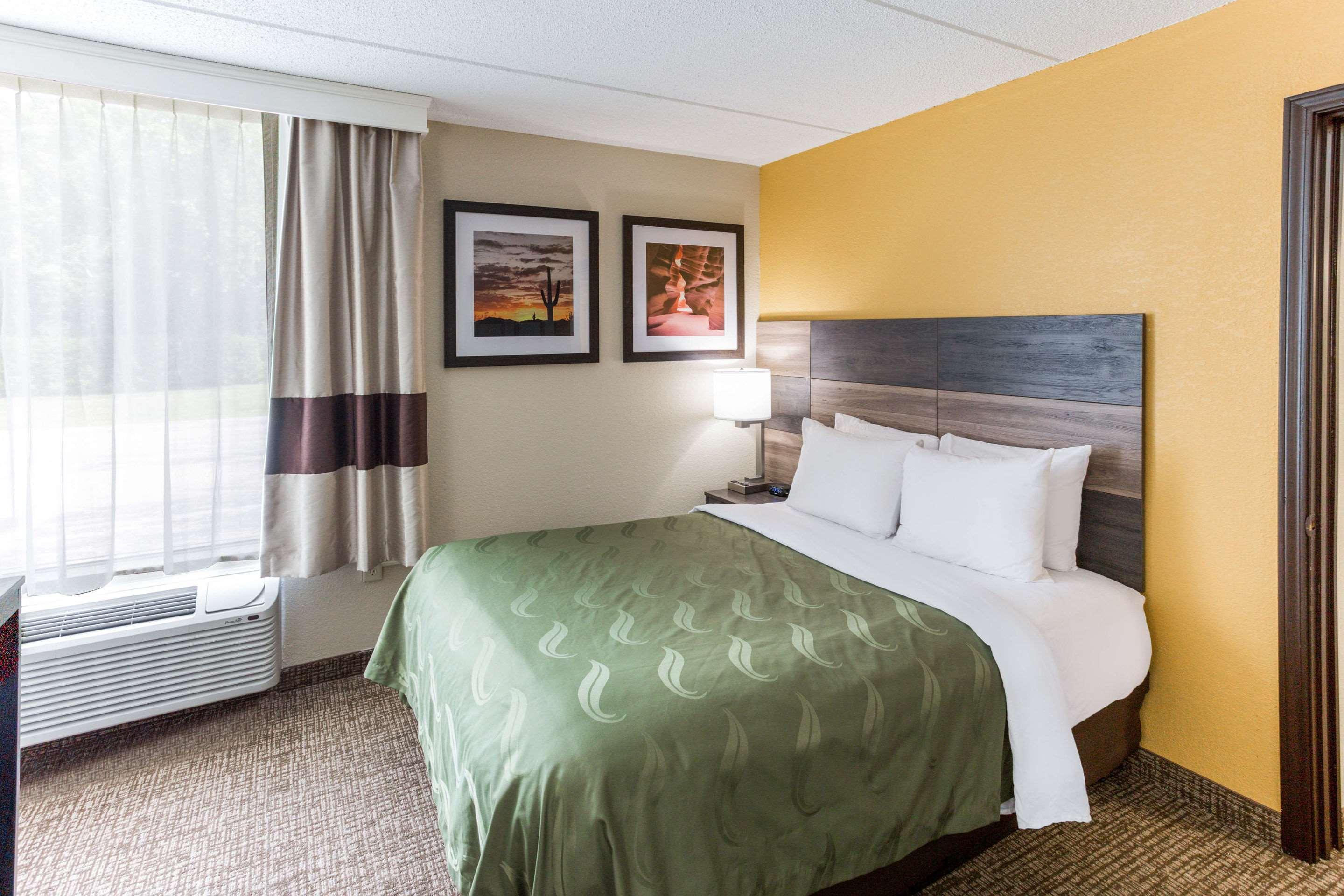 Quality Inn & Suites Plattsburgh Dış mekan fotoğraf