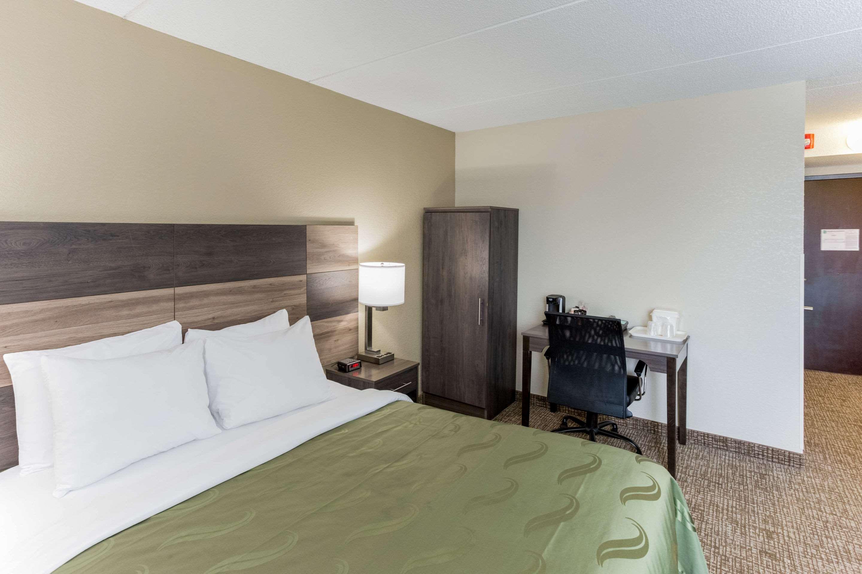 Quality Inn & Suites Plattsburgh Dış mekan fotoğraf