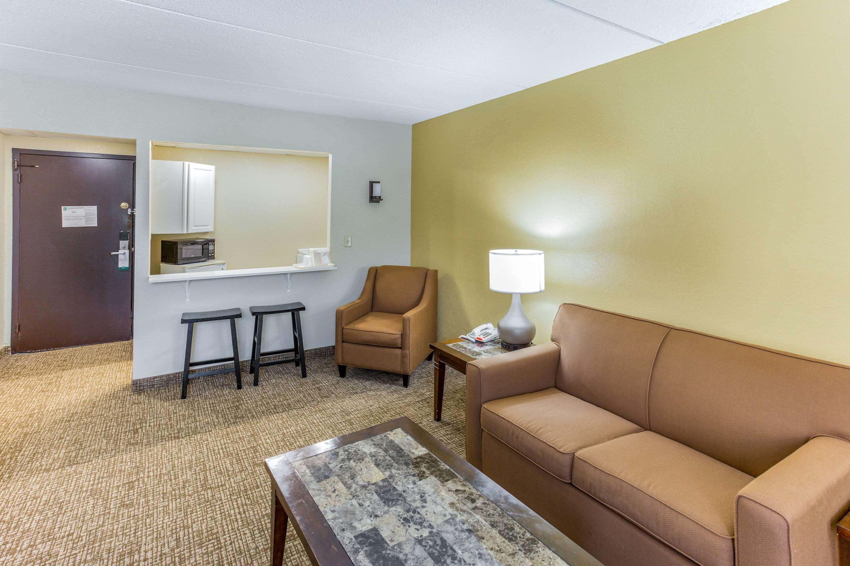 Quality Inn & Suites Plattsburgh Dış mekan fotoğraf