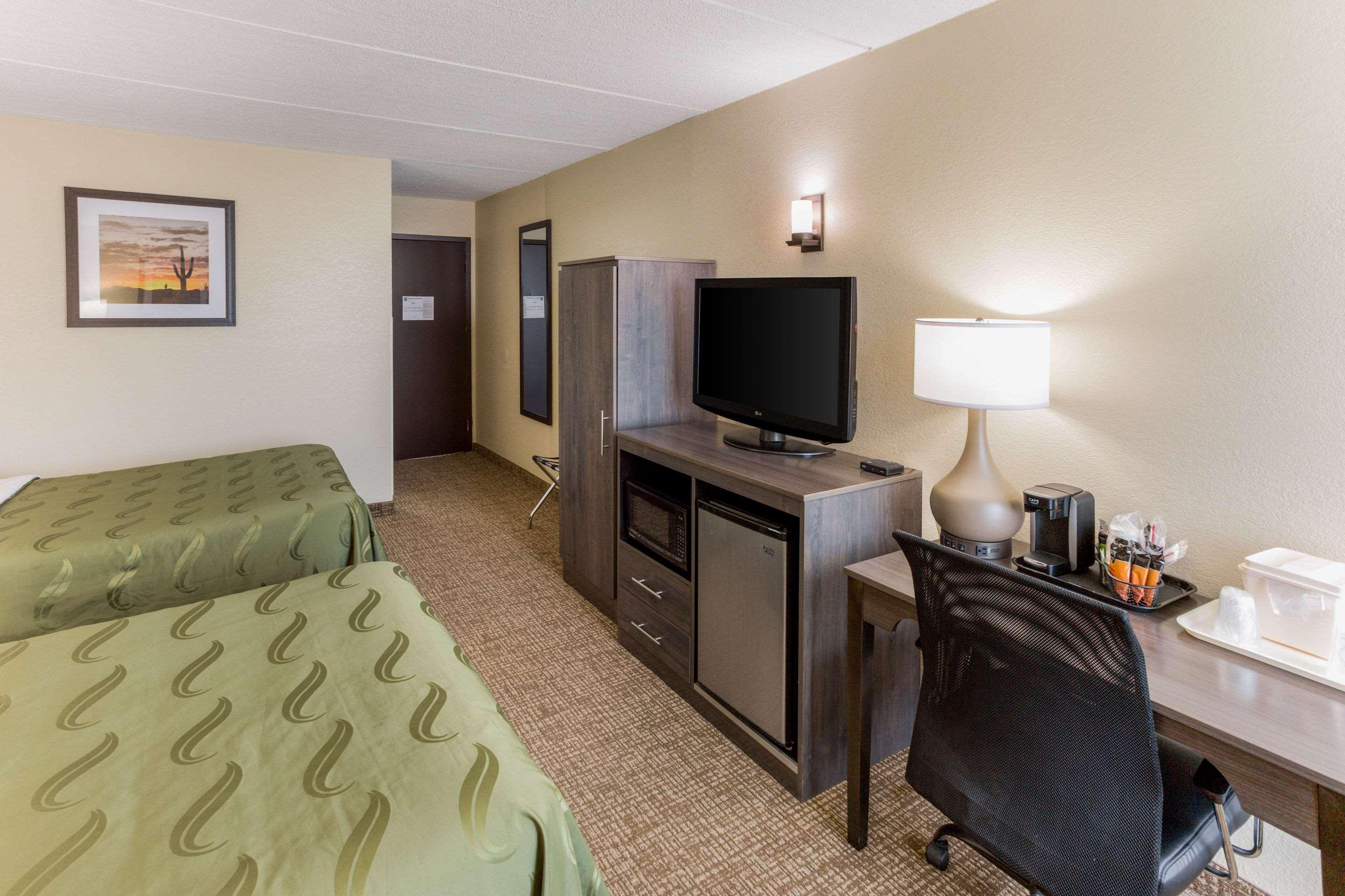 Quality Inn & Suites Plattsburgh Dış mekan fotoğraf