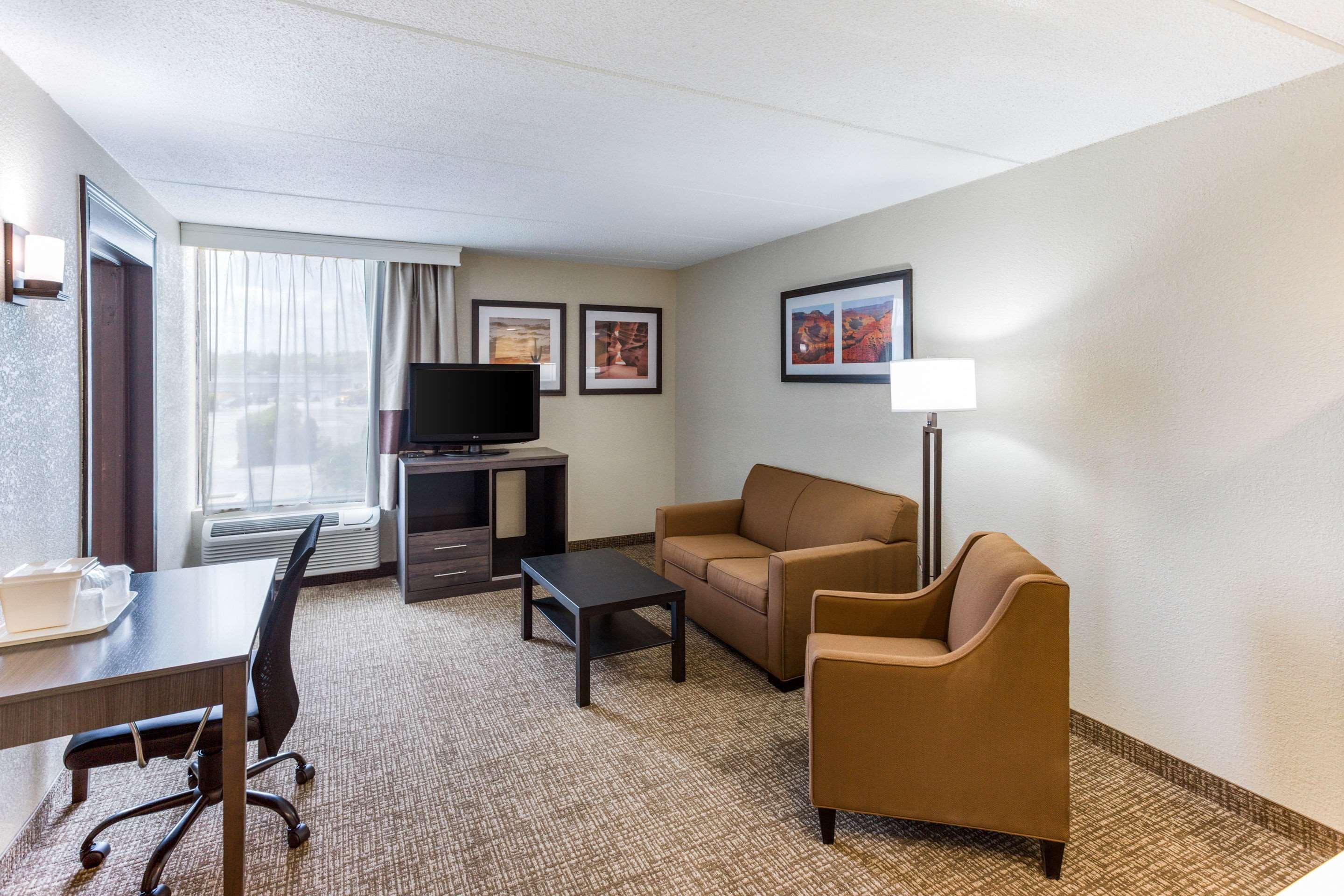 Quality Inn & Suites Plattsburgh Dış mekan fotoğraf